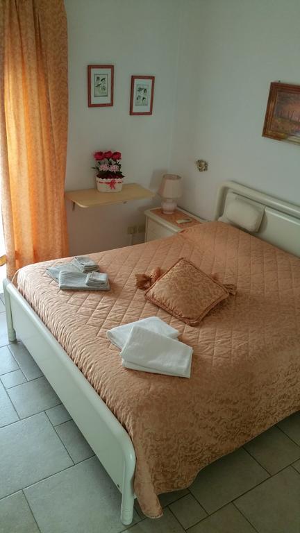 Bella Roma Domus Bed & Breakfast Стая снимка