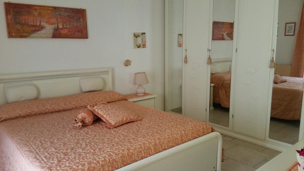 Bella Roma Domus Bed & Breakfast Стая снимка