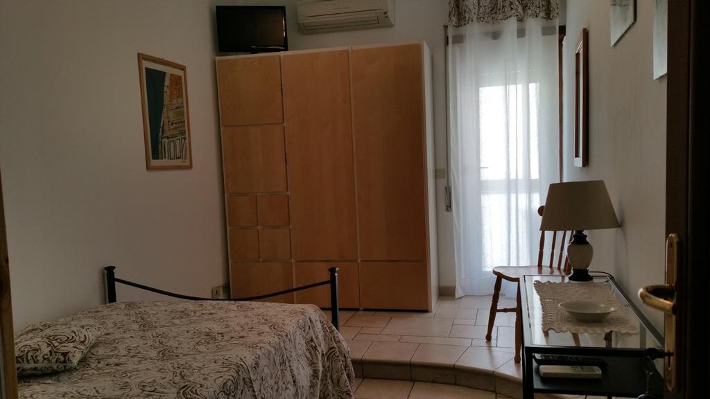 Bella Roma Domus Bed & Breakfast Стая снимка